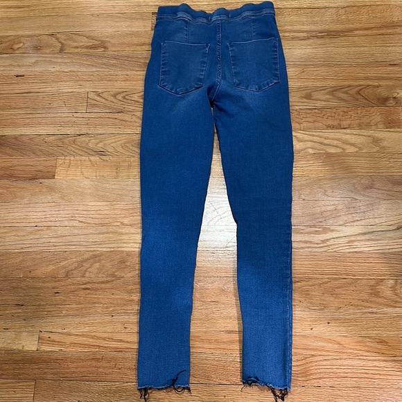 Free People pull on raw hem Jean legging - Picture 3 of 3